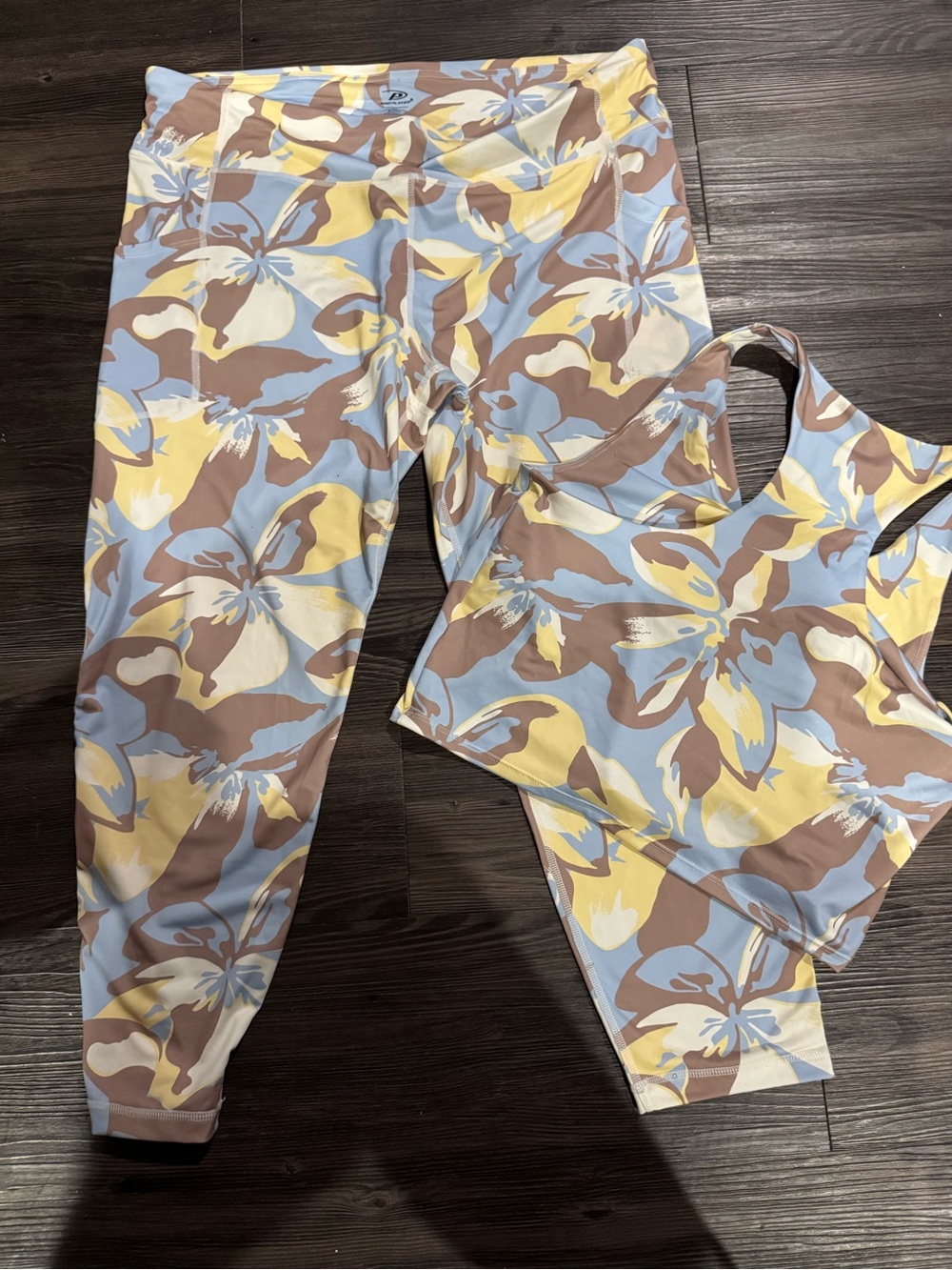 Pro Player Blue, Yellow & Brown Floral Active Two-Piece